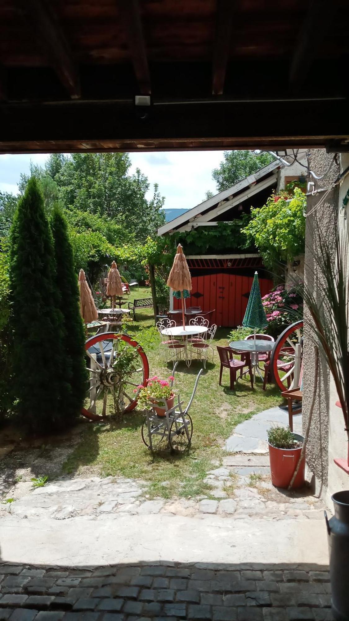 Le Relais De Rochepaule Bed & Breakfast Exterior photo